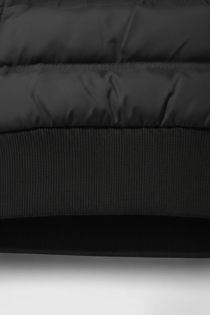 DIRK – Praktisk herrejakke med hætte i tidløst