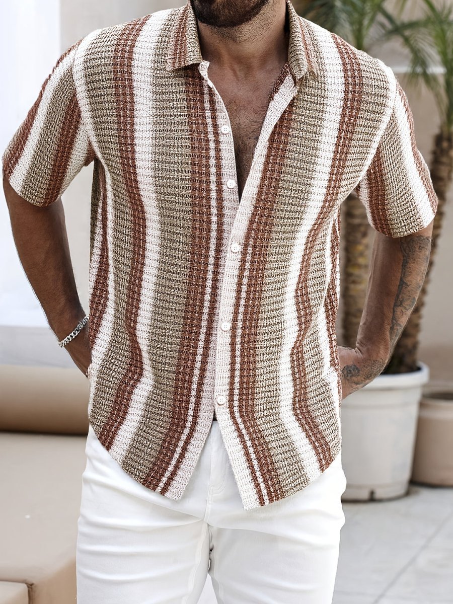 Camisa de hombre a rayas de manga corta
