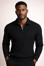 Maglione Uomo a Coste con Collo Alto e Mezza Zip – Eleganza e Comfort Moderno