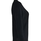 T-shirt femme à manches longues et col en V – coupe ajustée avec détails boutonnés