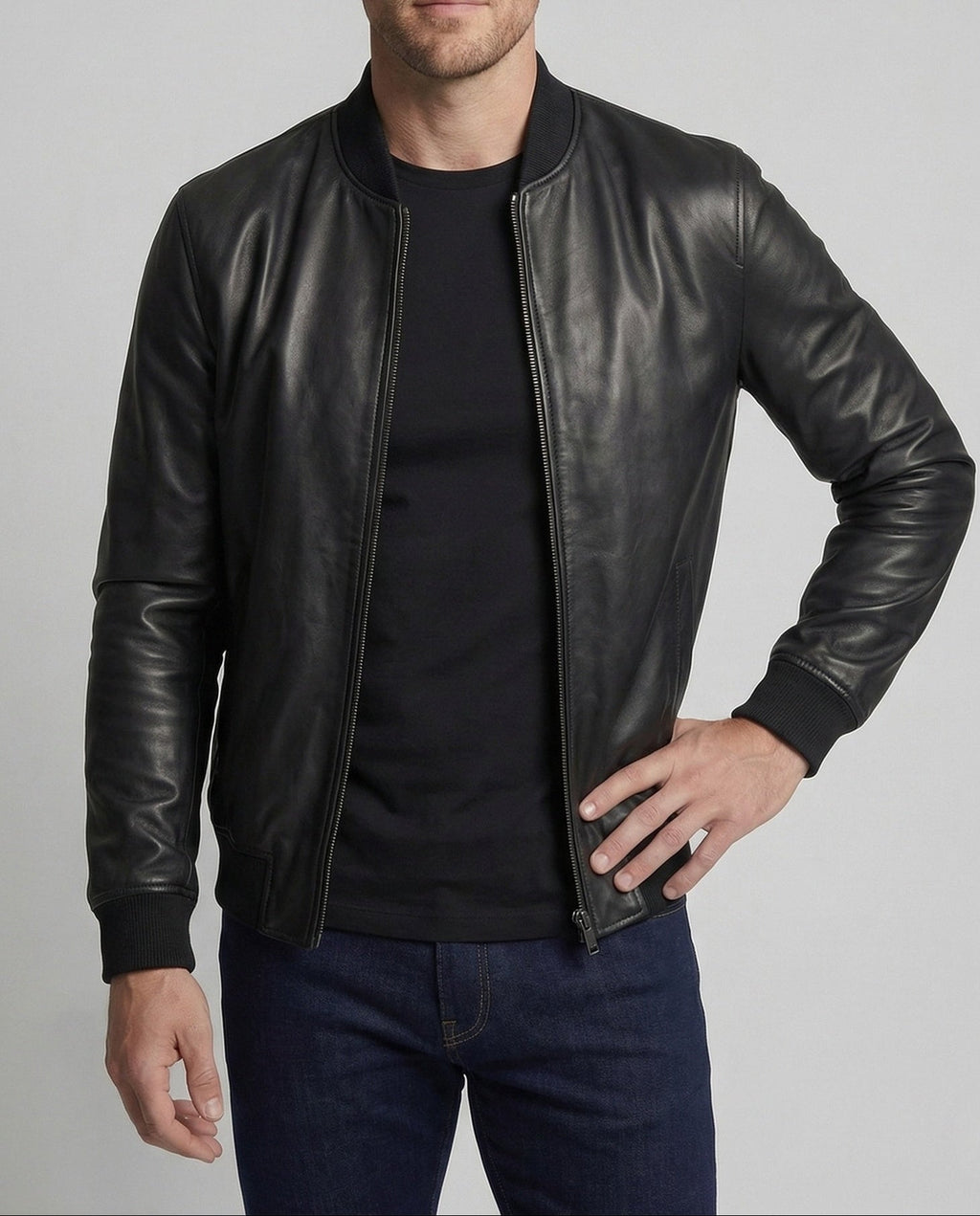 Giubbotto Bomber Uomo in Ecopelle con Zip – Elegante, Moderno e Casual