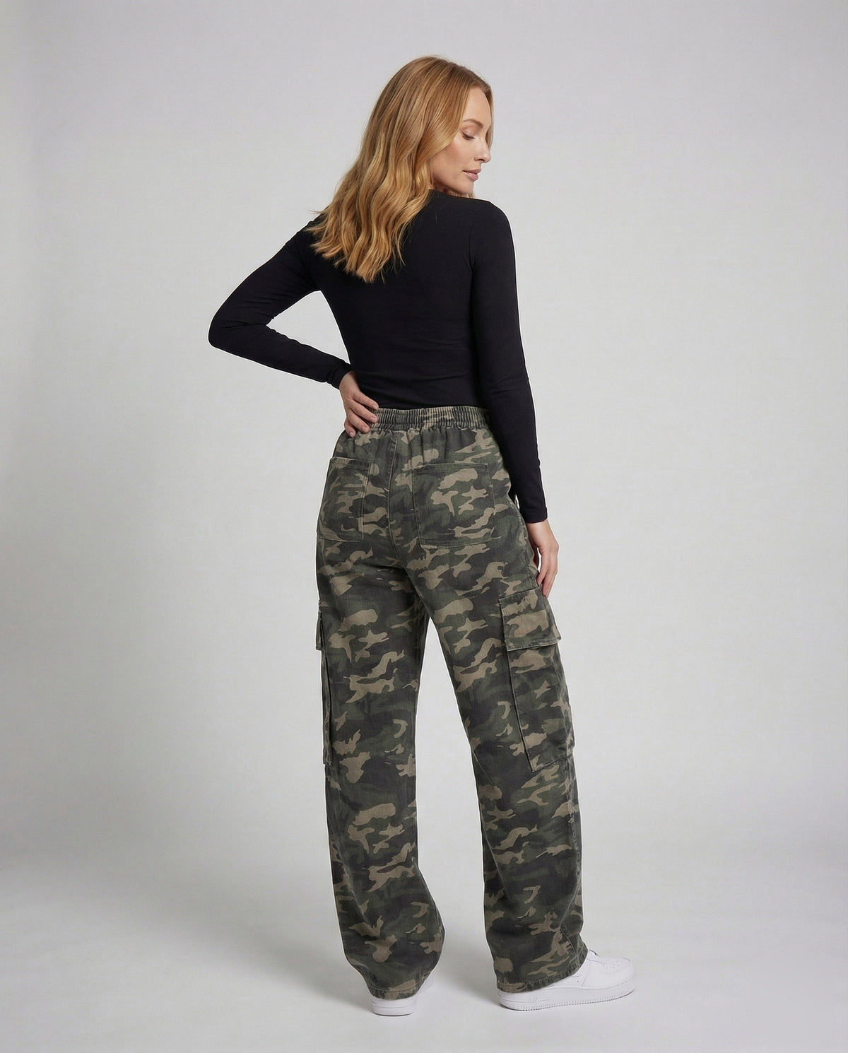 Pantalon cargo pour femme à jambes larges avec imprimé – Modèle streetwear oversize avec cordon de serrage