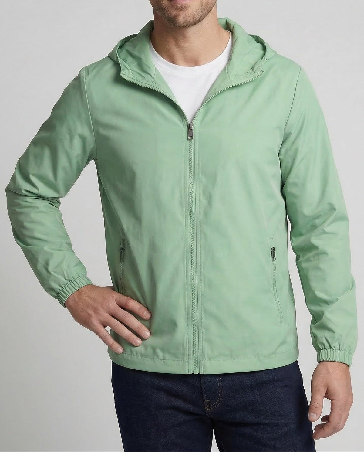 Giacca Leggera Uomo con Cappuccio – Modello Casual con Zip Integrale e Tasche Laterali