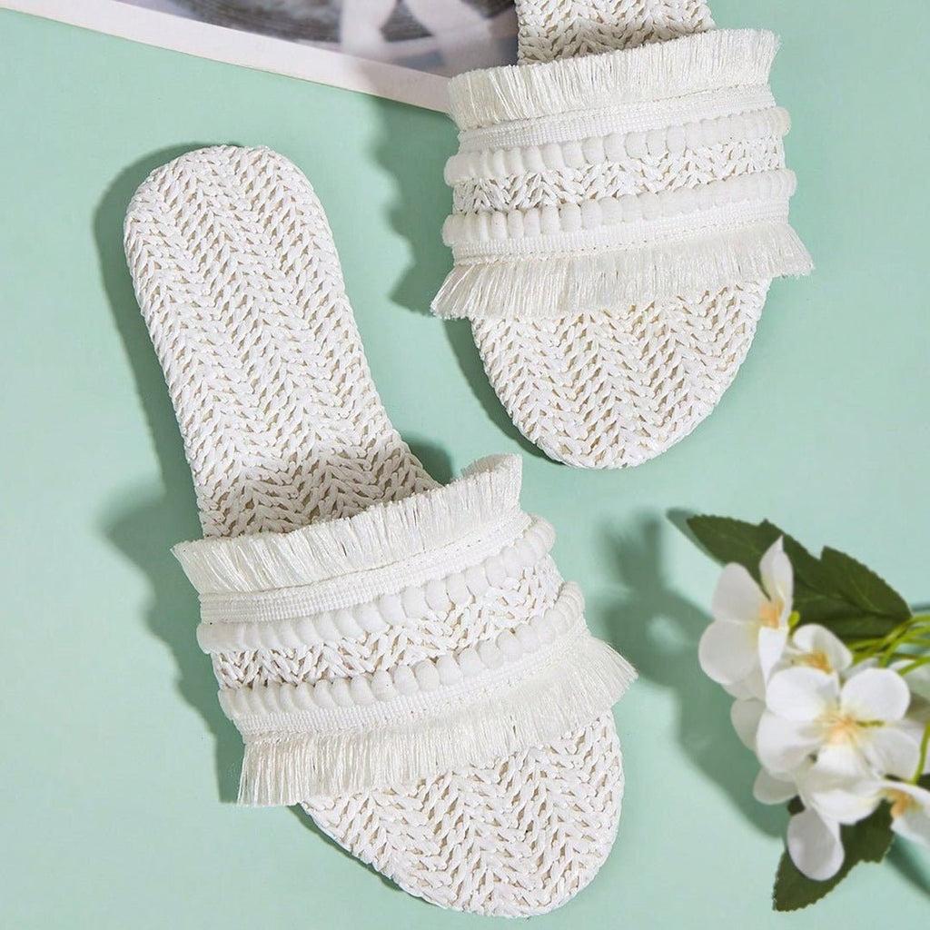Scarpe Rikke con Dettaglio Pompon e Vestibilità Confortevole