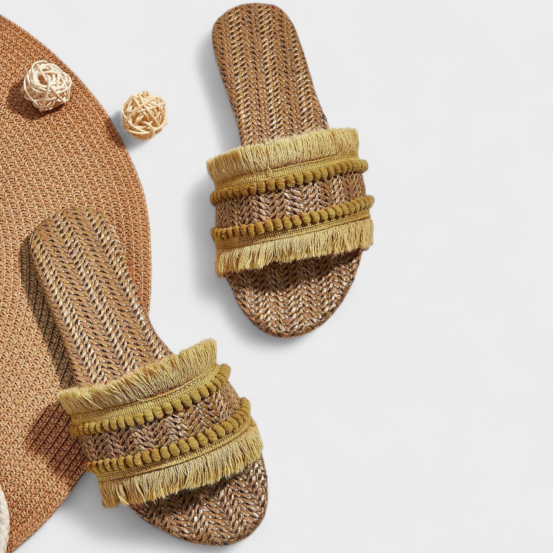 Rikke Sko med Pompon Detalje og Komfortabel Pasform