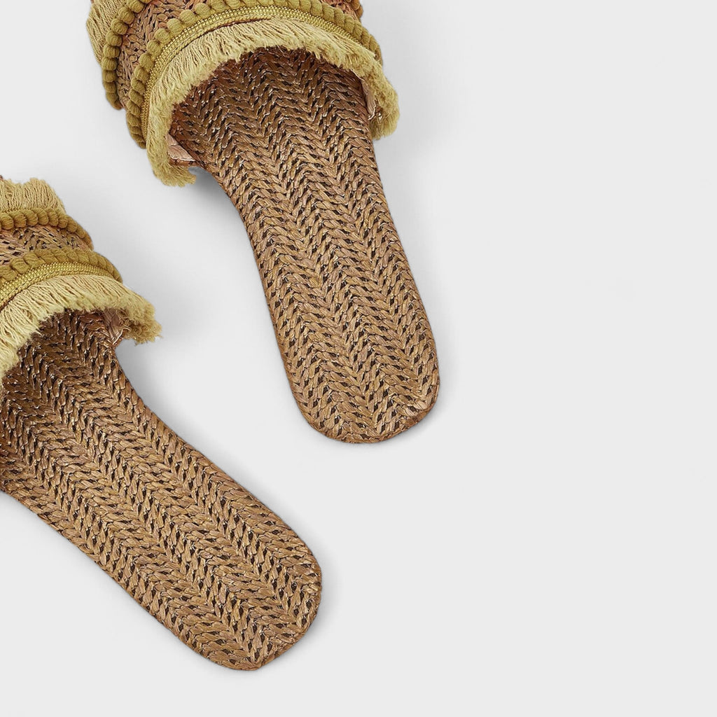 Scarpe Rikke con Dettaglio Pompon e Vestibilità Confortevole