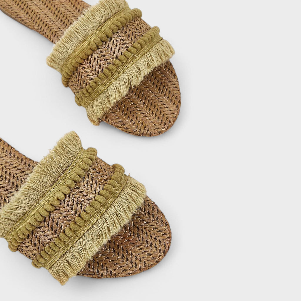 Scarpe Rikke con Dettaglio Pompon e Vestibilità Confortevole