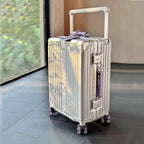 Valencia Voyager Hard Case Luggage
