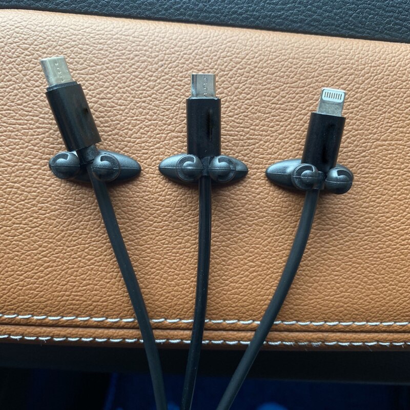 Set da 5 Supporti per Cavi di Ricarica | Dì Addio ai Cavi Ingiocchiati!