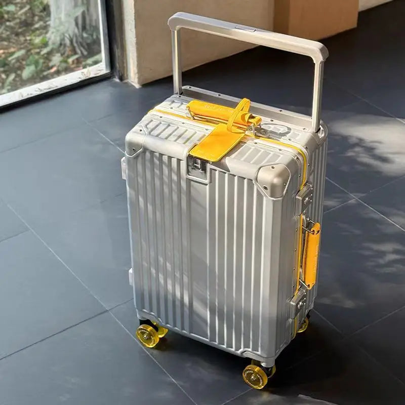 Valencia Voyager Hard Case Luggage