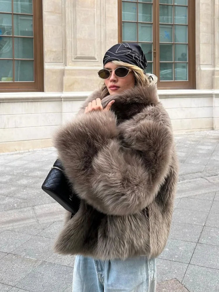 Manteau pour femme en fausse fourrure avec col montant