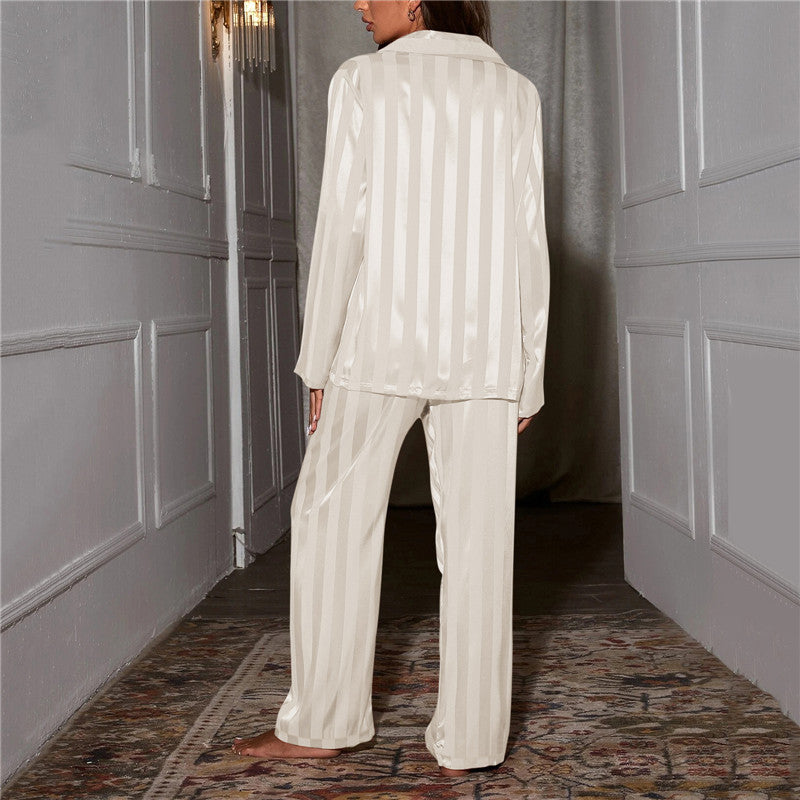 Completo Lounge Donna in Raso con Camicia e Pantaloni