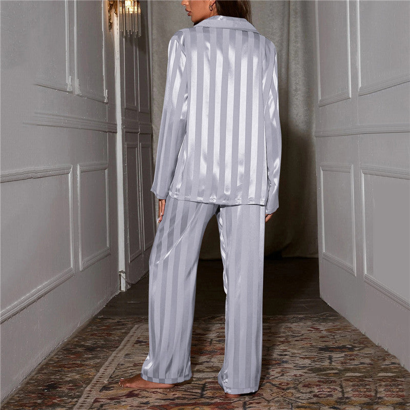 Completo Lounge Donna in Raso con Camicia e Pantaloni