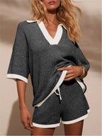Conjunto completo de dos piezas para mujer de punto, con top de cuello en V y shorts