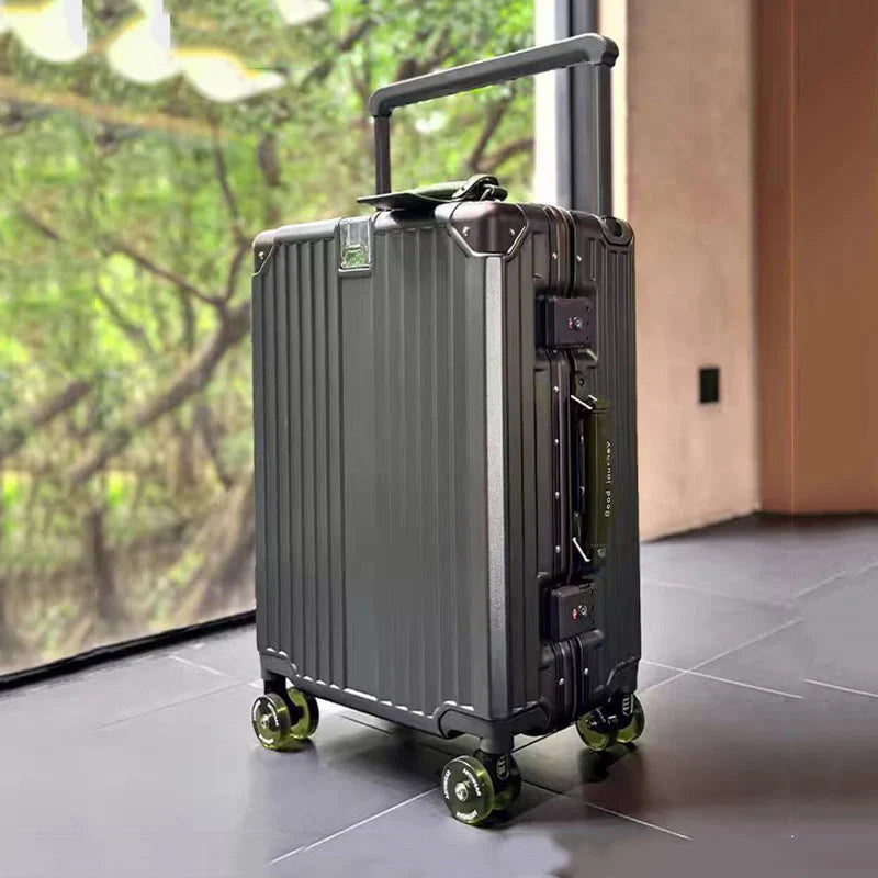 Valencia Voyager Hard Case Luggage