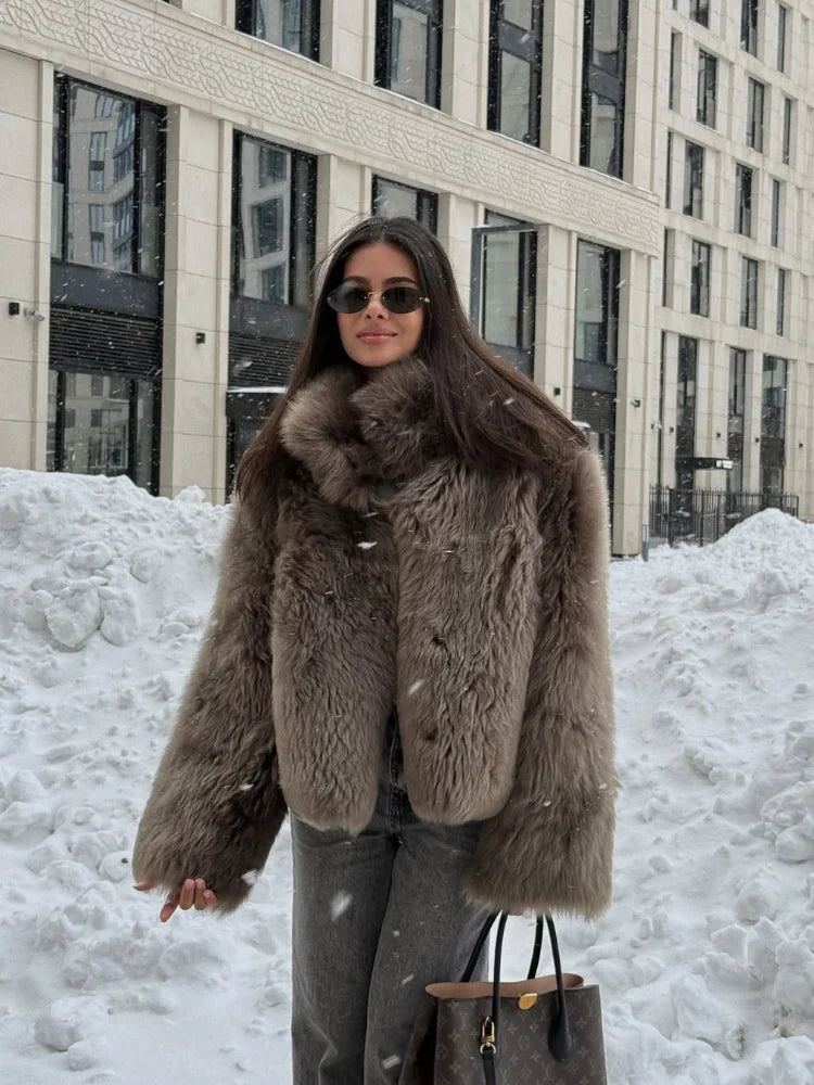 Manteau pour femme en fausse fourrure avec col montant