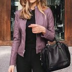 Giacca Biker Donna in Ecopelle Slim Fit – Modello Corto Avvitato con Colletto Alto e Zip