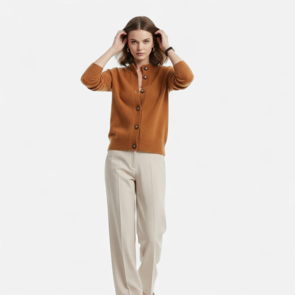 Giacca Corta Donna in Maglia con Collo Alto – Eleganza Raffinata e Comfort