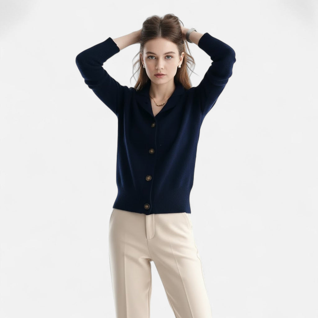 Giacca Corta Donna in Maglia con Collo Alto – Eleganza Raffinata e Comfort