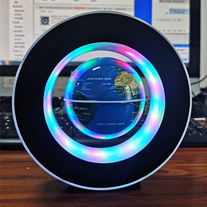 Svævende Verdenskuglelampe | Unikt blikfang til dit hjem