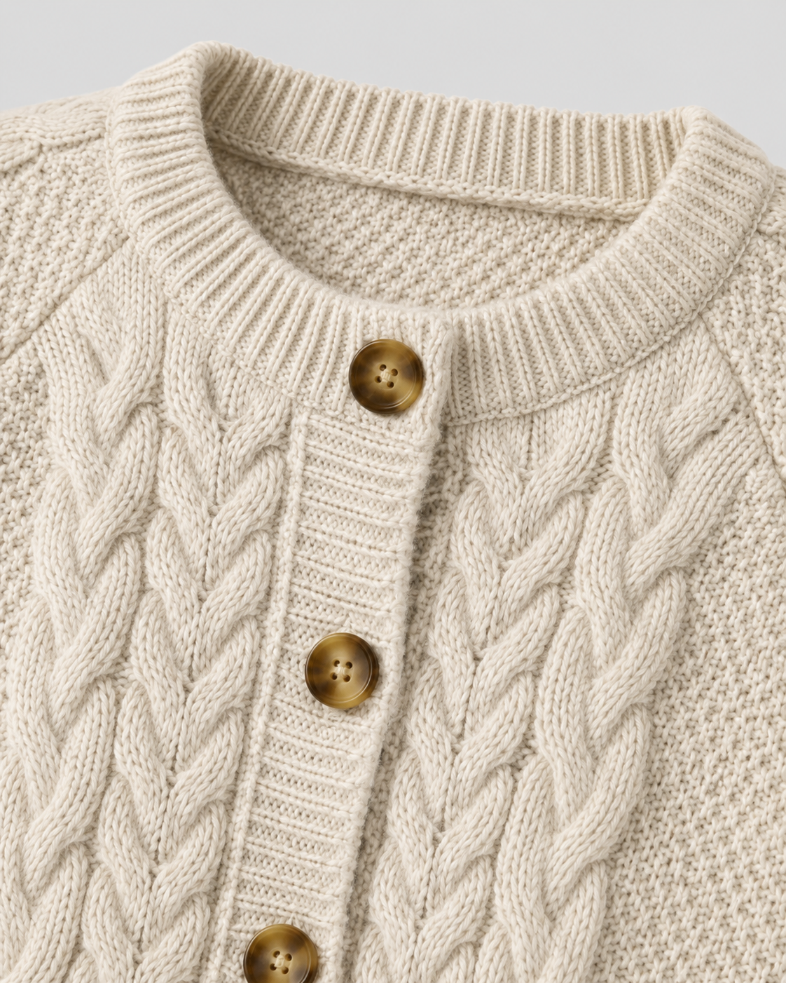 Cardigan Donna in Maglia a Trecce con Bottoni