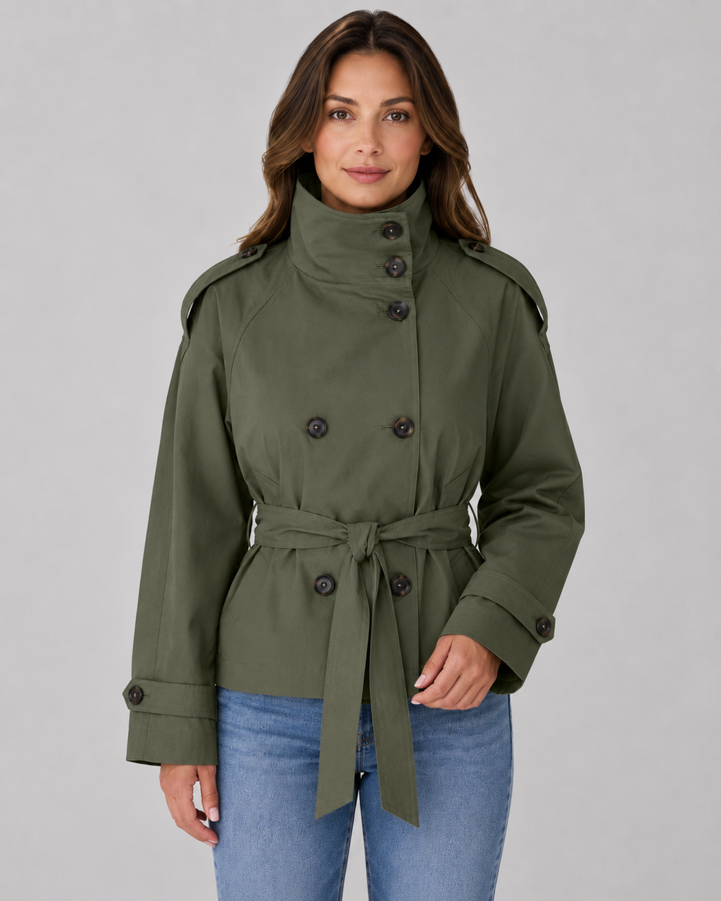 Gabardina corta para mujer con cinturón