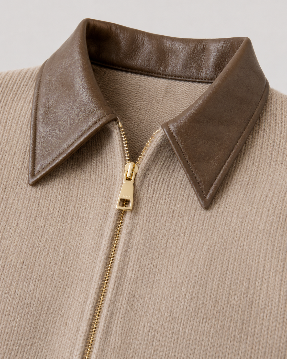 Cardigan Donna in Maglia con Colletto in Pelle