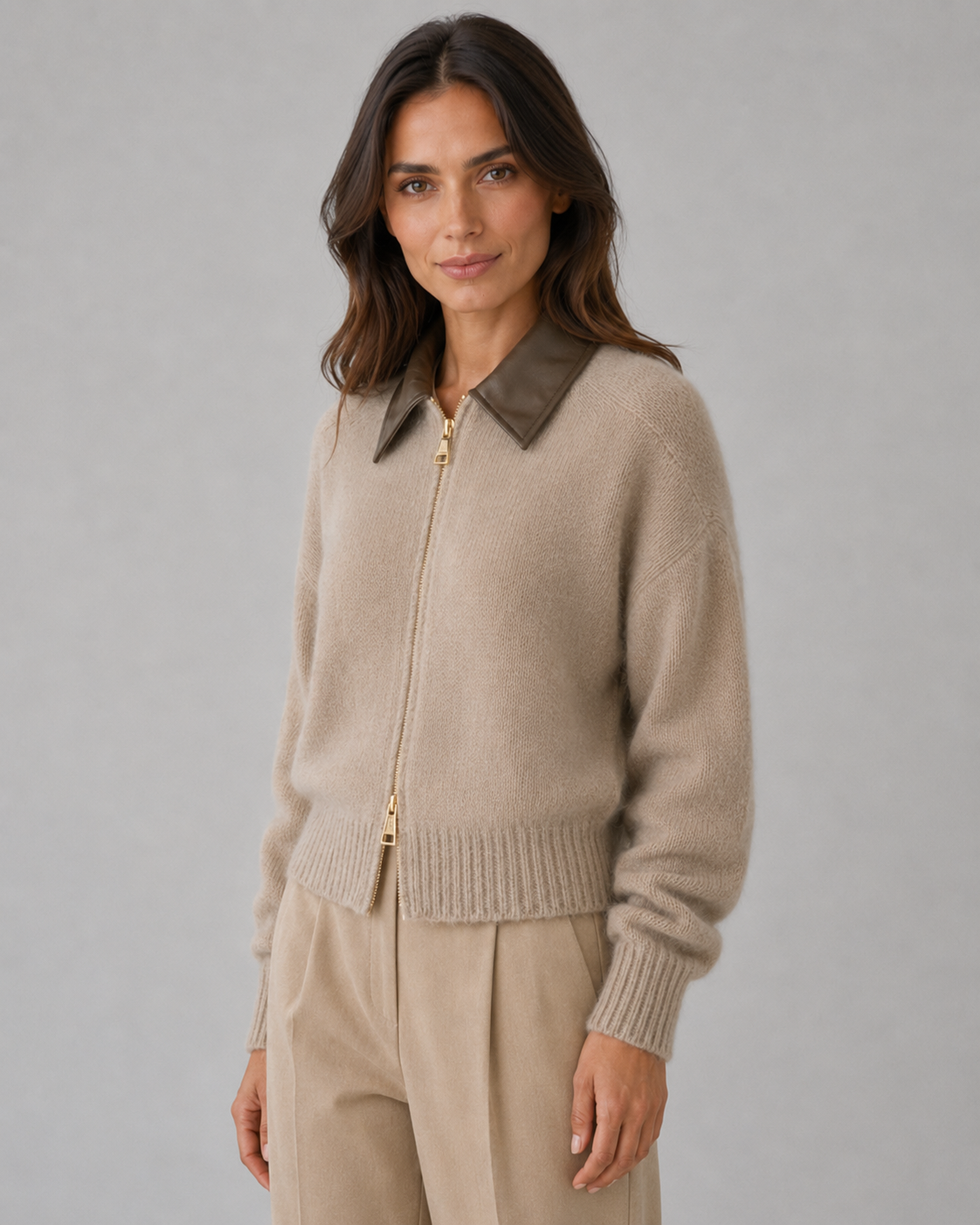 Cardigan Donna in Maglia con Colletto in Pelle