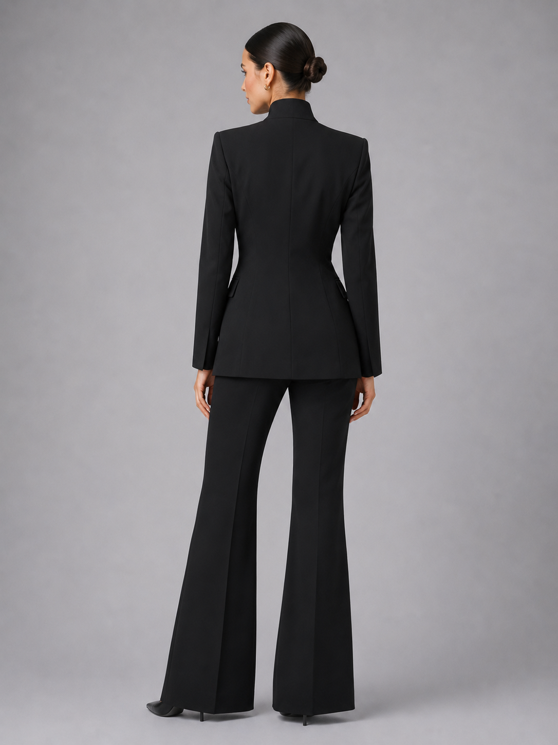 Ensemble pour femme avec blazer et pantalon à jambes larges