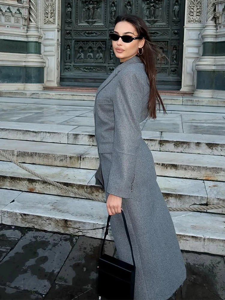 Cappotto Lungo Donna con Vita Sagomata
