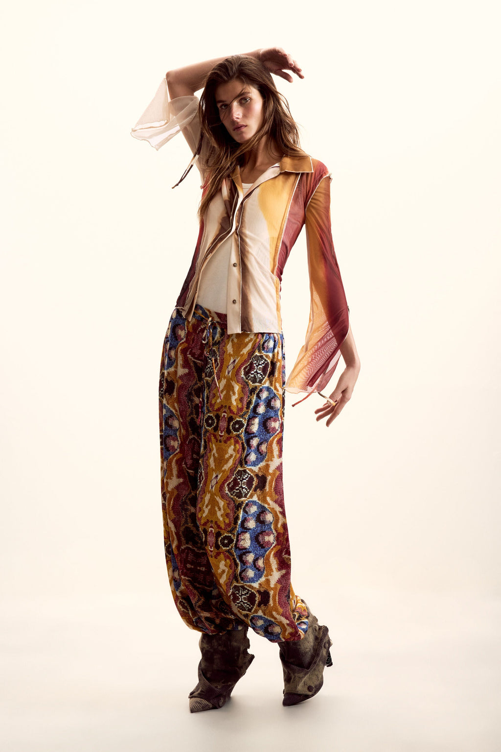 Blusa de mujer beige con estampado Paint Lacroix