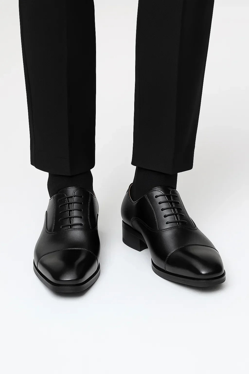 Scarpe Derby in Pelle Nera ANFINITE