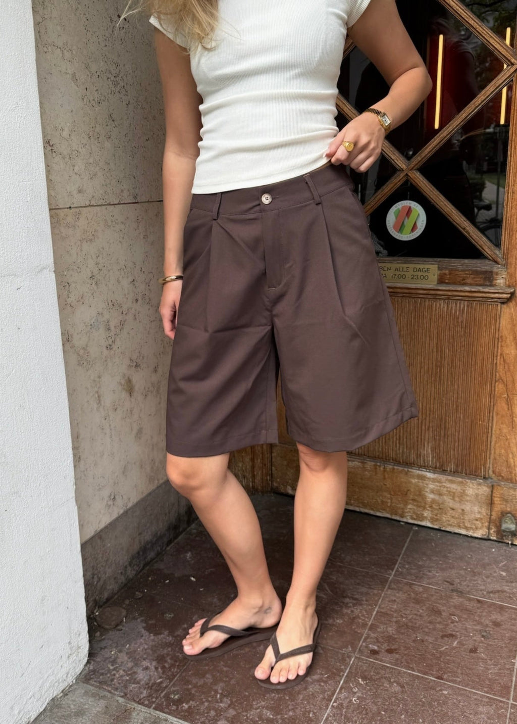 ANFINITE Bermuda Shorts i Elegant Habitstil