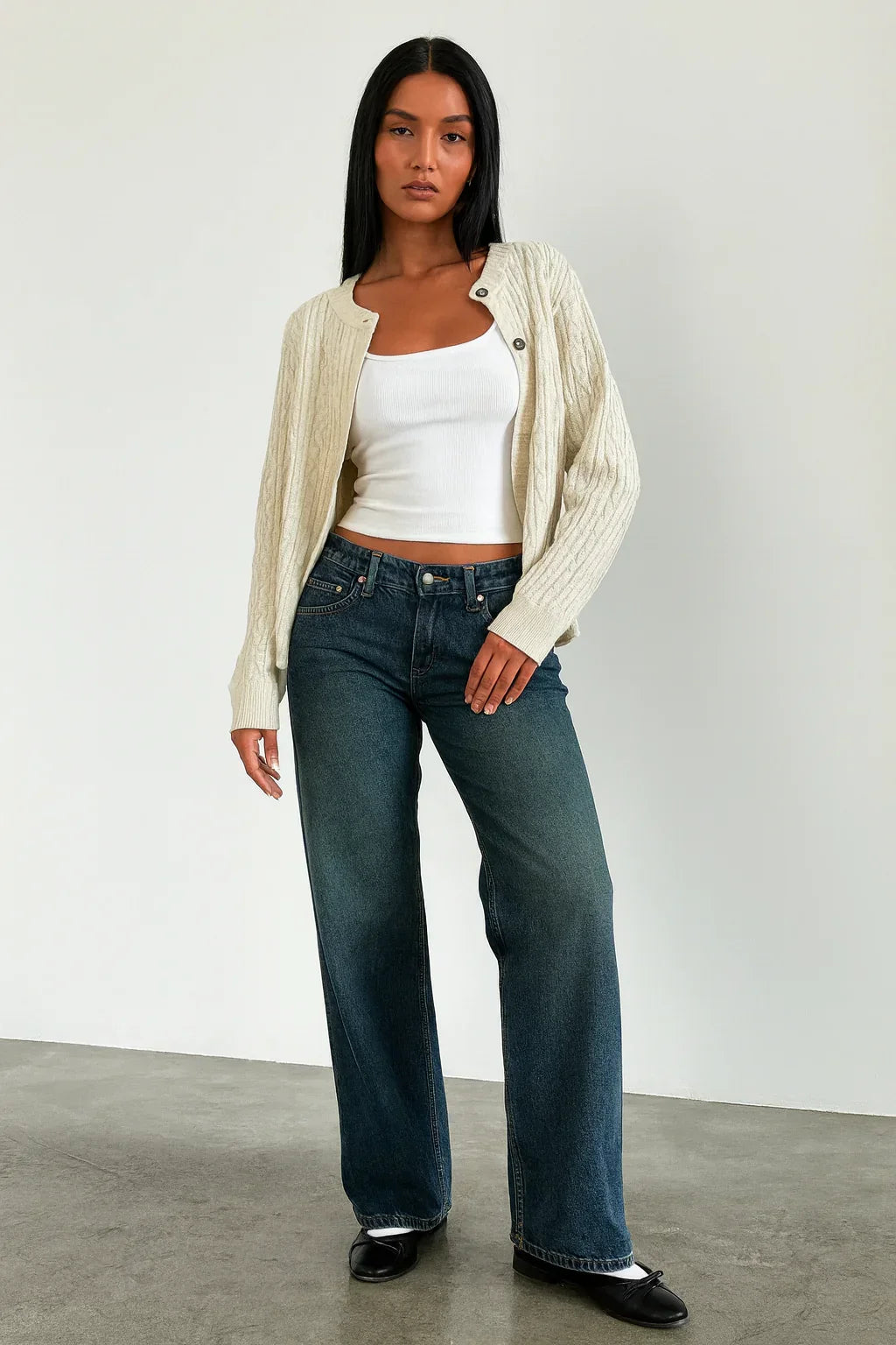 Jeans de mujer de tiro bajo y pierna ancha – Vaqueros holgados, informales y modernos