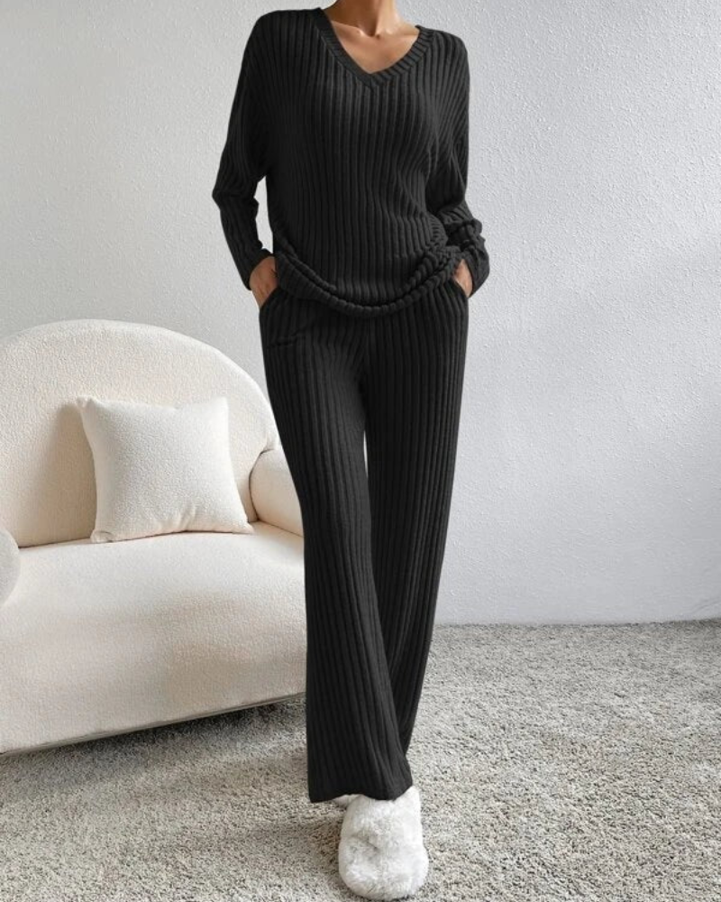 Completo Lounge Donna a Coste con Scollo a V