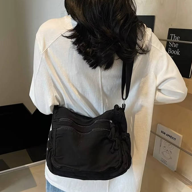 Borsa a Tracolla Donna in Canvas Multi-Tasca
