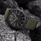 Orologio Tattico Illuminato - Perfetto per Sfide Quotidiane e Avventure all'Aperto