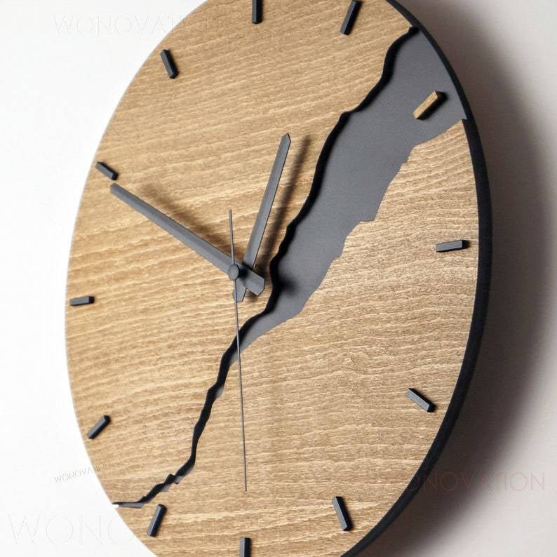 Orologio da parete di lusso in legno