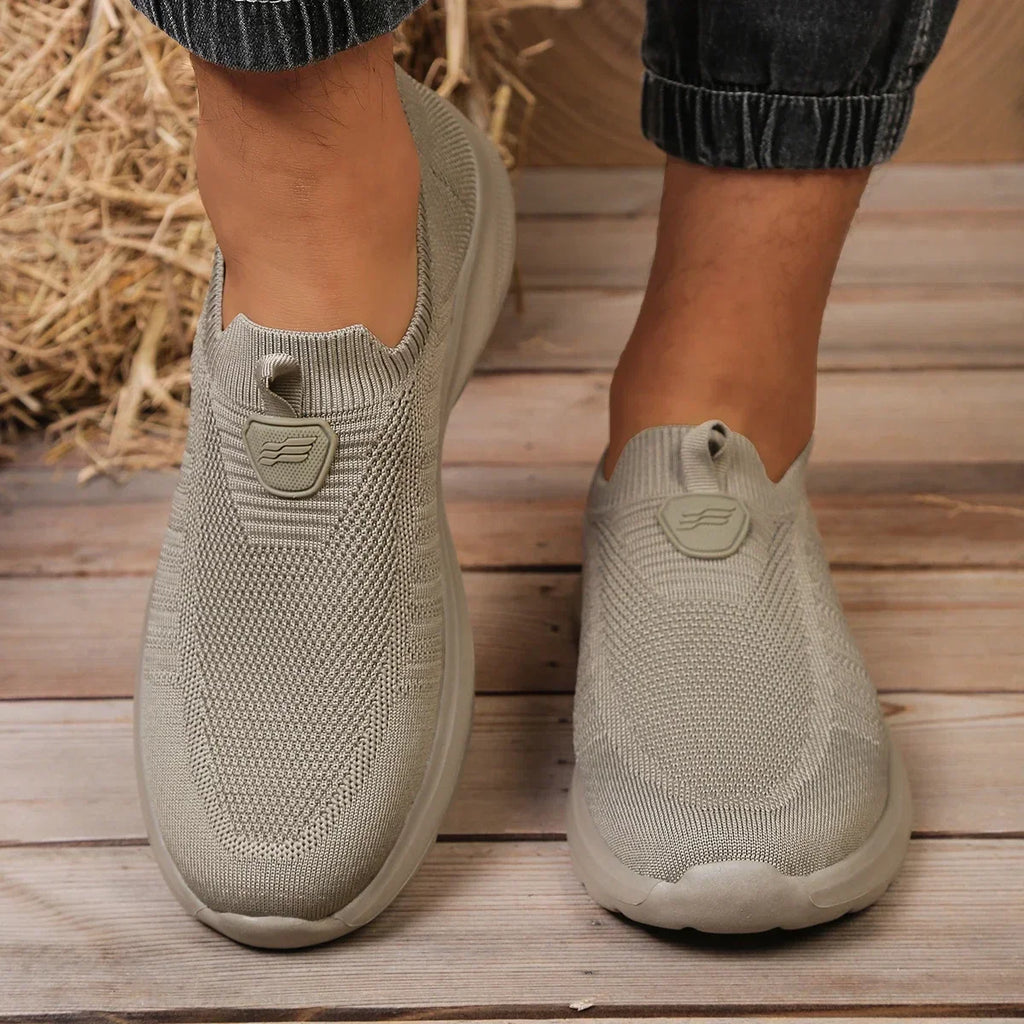 Sneakers Uomo Slip-On in Mesh Traspirante