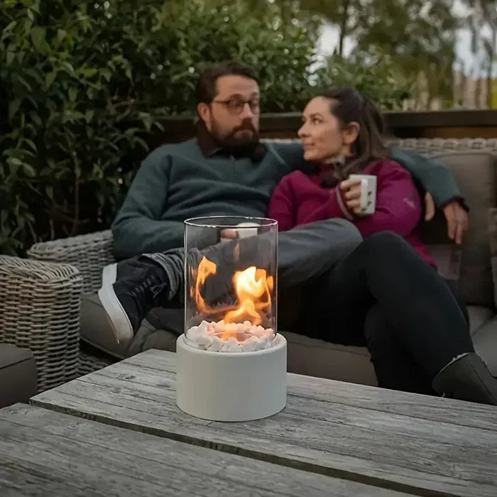 Lampada da tavolo elegante e portatile