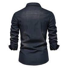 Miesten denim-paita rintataskuilla