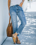 Jeans cropped de mujer de pierna recta - denim con rotos y bajo deshilachado