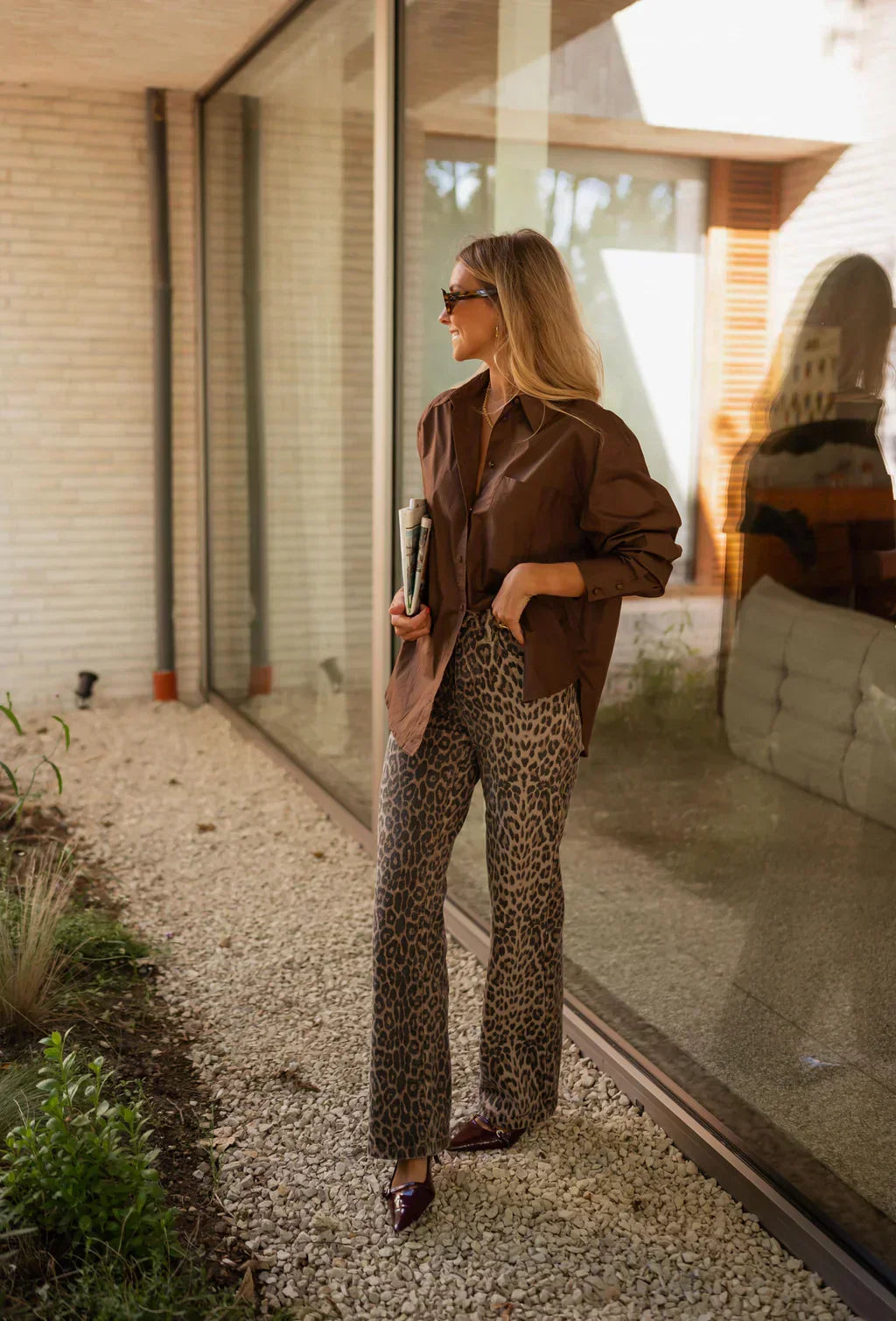 Pantaloni Donna a Vita Alta con Stampa Fantasia – Gamba Dritta Elegante e Moderna