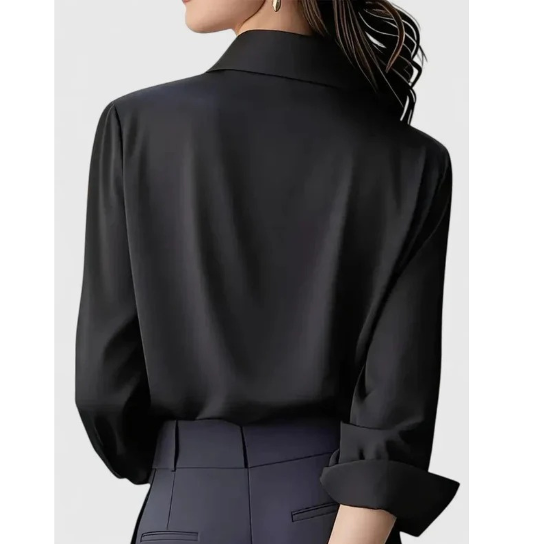 Blusa de mujer con efecto satinado, cuello y mangas largas