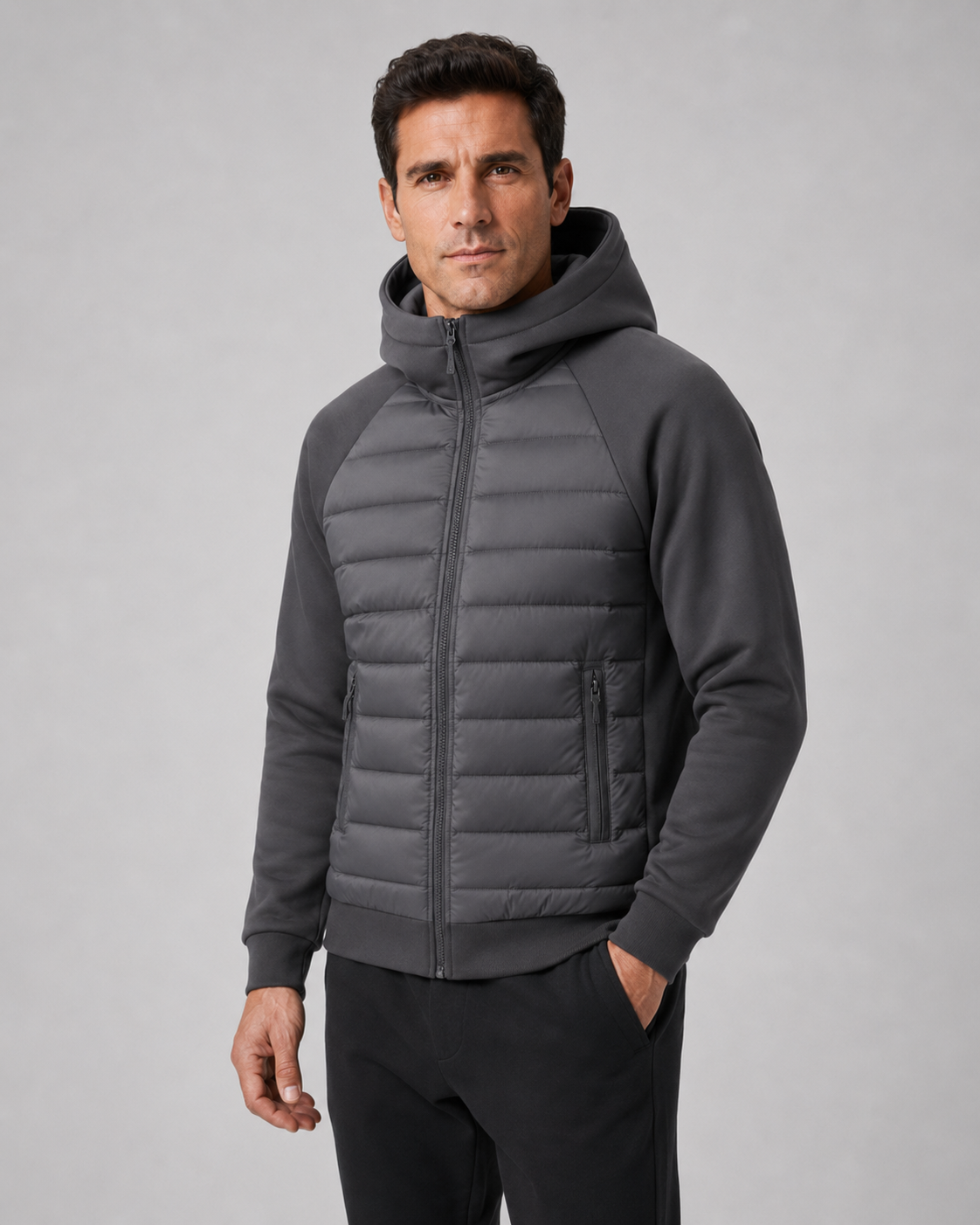 Chaqueta híbrida acolchada de hombre con capucha