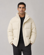 Plumífero de invierno oversize de hombre con cuello alto