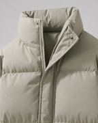 Plumífero de invierno oversize de hombre con cuello alto