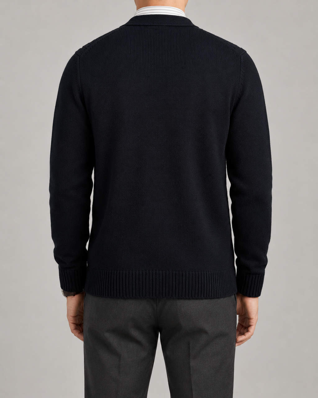 Cardigan Uomo con Scollo a V in Maglia a Trecce