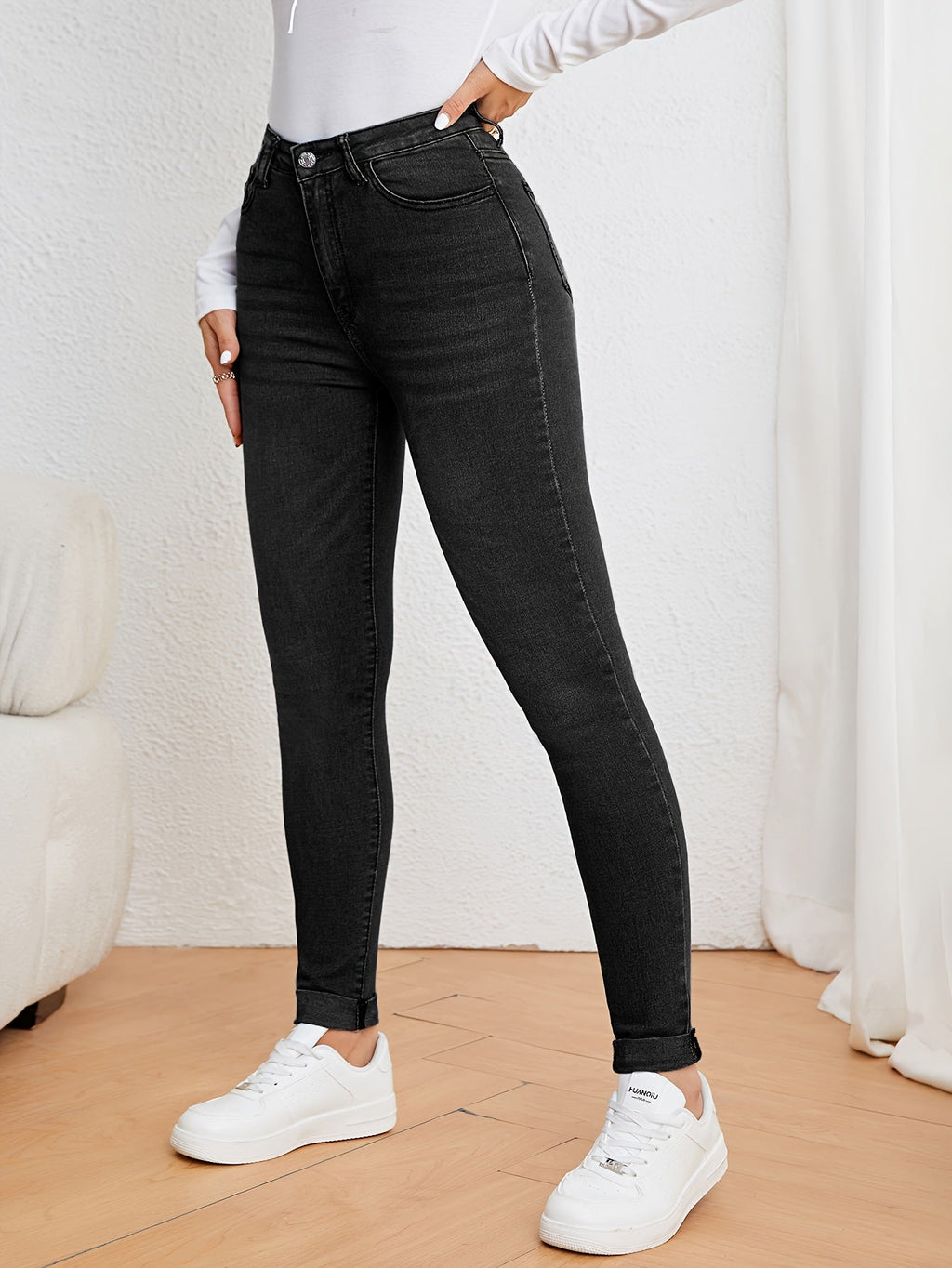 Jeans ajustados para mujer de tiro alto - denim elástico de corte slim