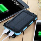 Batteria Portatile Solare Resistente all'Acqua – Caricatore Portatile con Doppi Uscite USB